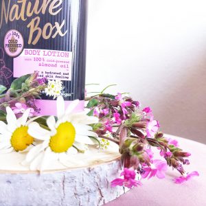 Nature box Almond