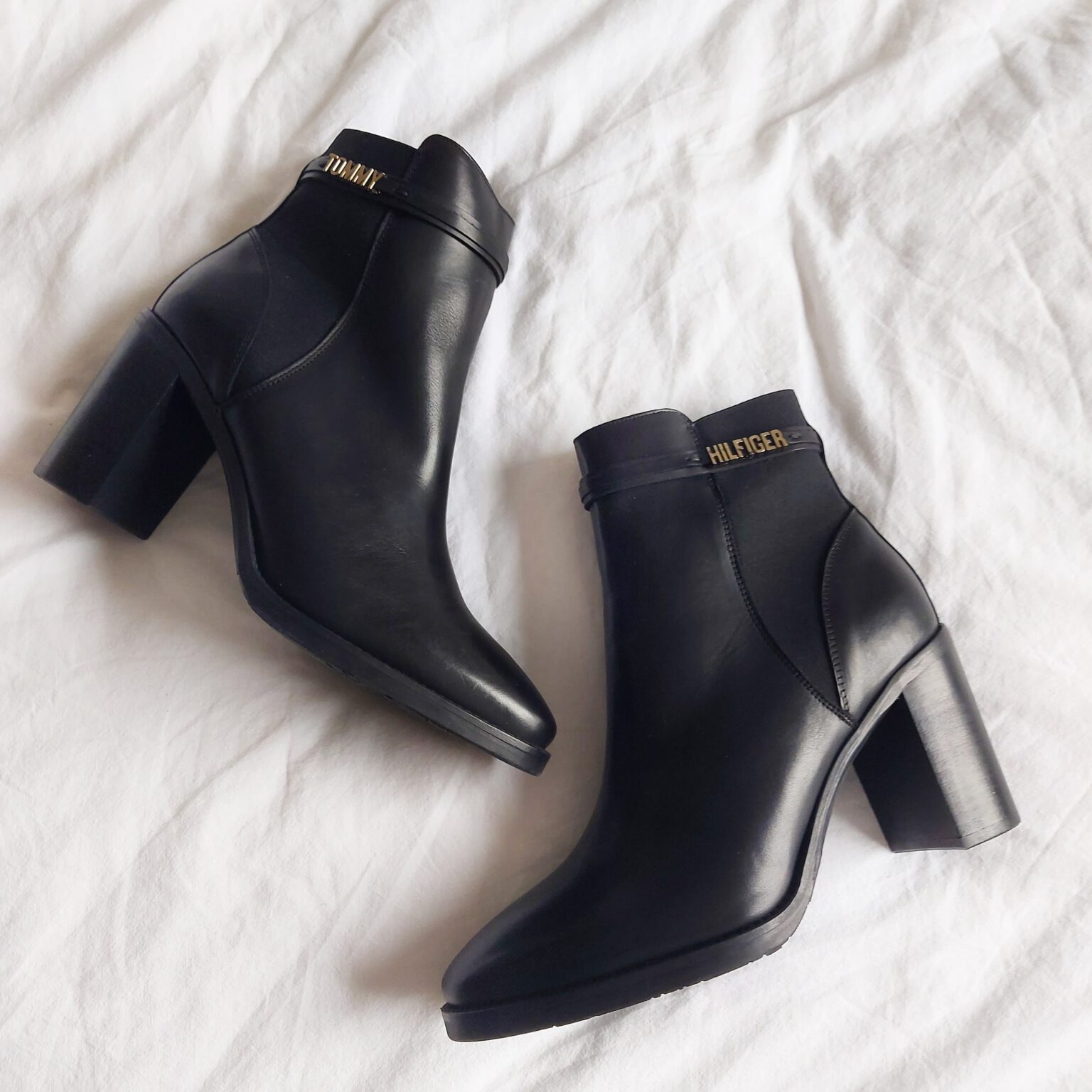 block branding flat boot tommy hilfiger