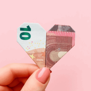 Geld vouwen makkelijke voorbeelden hartje, vlinder, bloem, vis, cadeautje